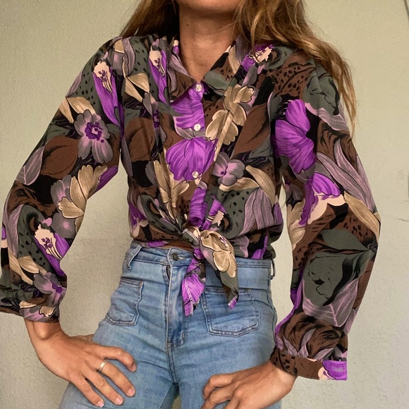 Floral Button-Up - Picture 2 of 10